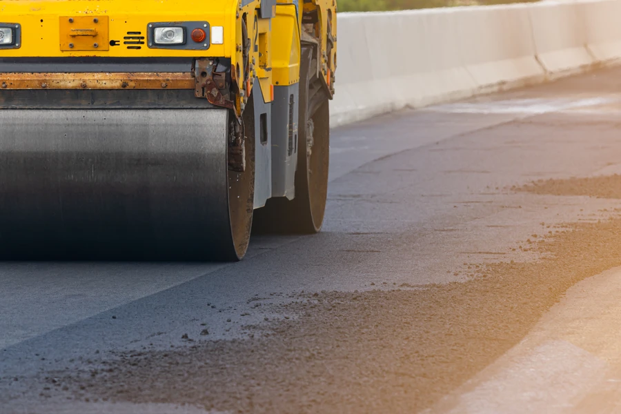 Why Businesses Rely On Scheduled Asphalt Maintenance in Bemidji, MN